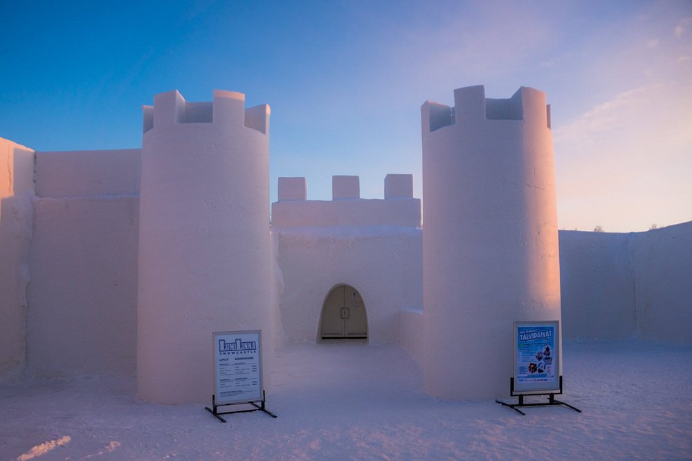 Rovaniemi Arctic Snowhotel & Glass Igloos VIP Private Tour